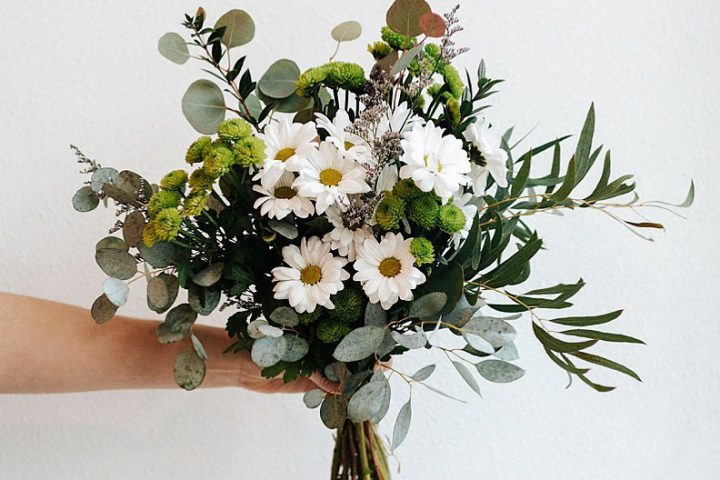 Sweet Serenity Flower Cart